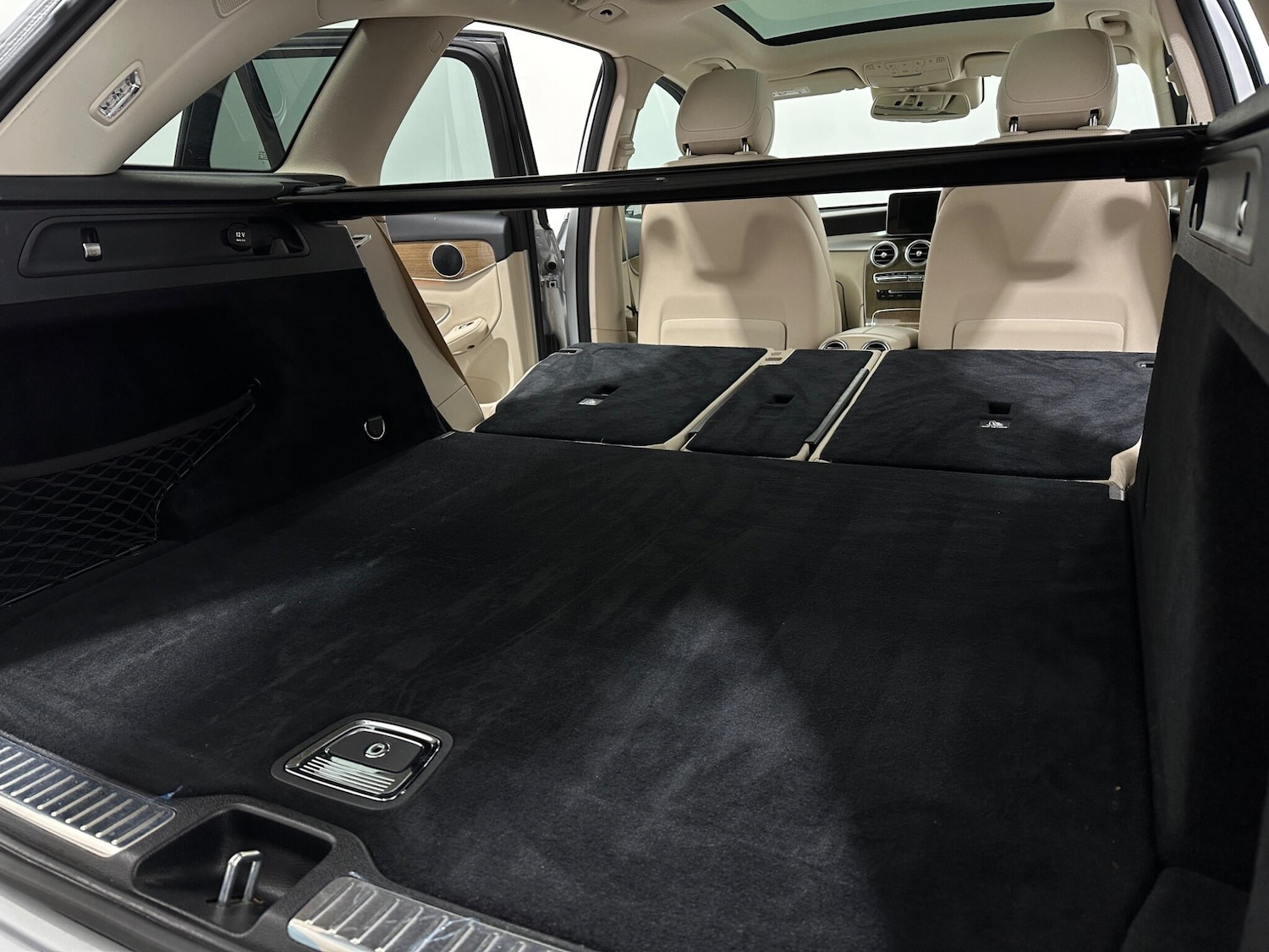 Used Mercedes-Benz GLC 2019 for sale - 78147984: Photo 46