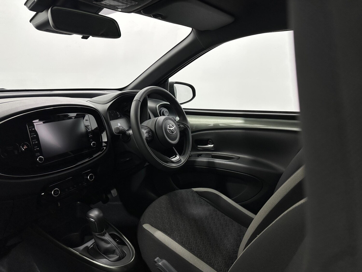 Used Toyota Aygo X 2022 for sale - 77479264: Photo 27