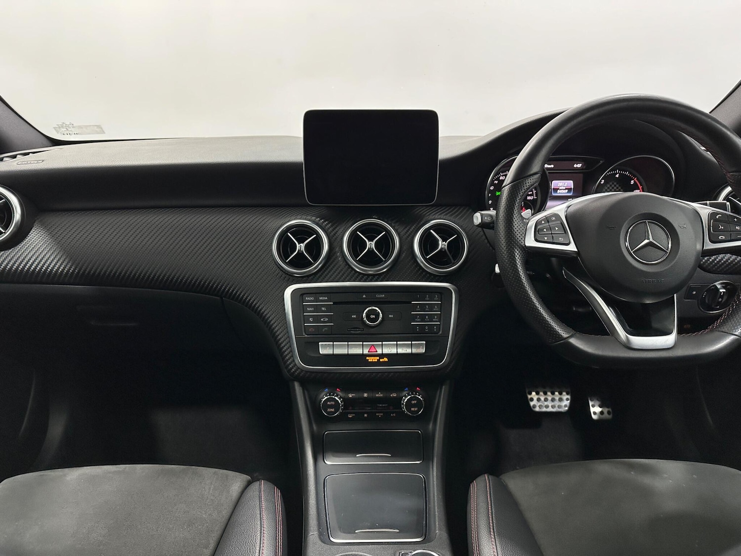 Used Mercedes-Benz A-Class for sale - 77925363: Photo 21