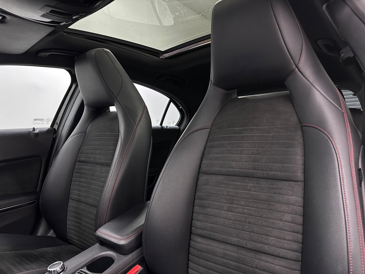 Used Mercedes-Benz A-Class for sale - 77925363: Photo 38