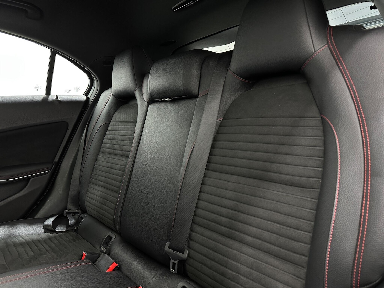 Used Mercedes-Benz A-Class for sale - 77925363: Photo 41