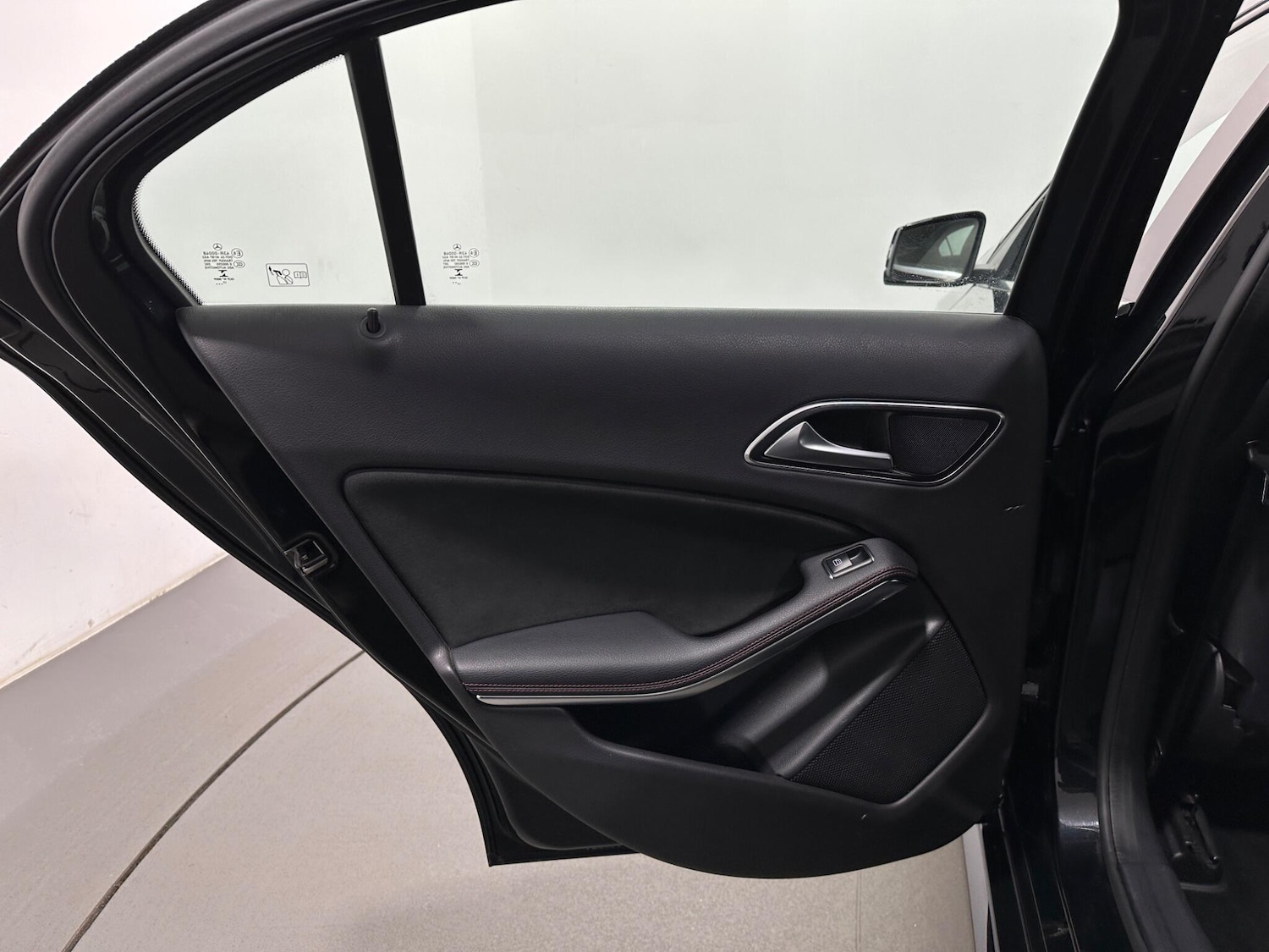 Used Mercedes-Benz A-Class for sale - 77925363: Photo 42