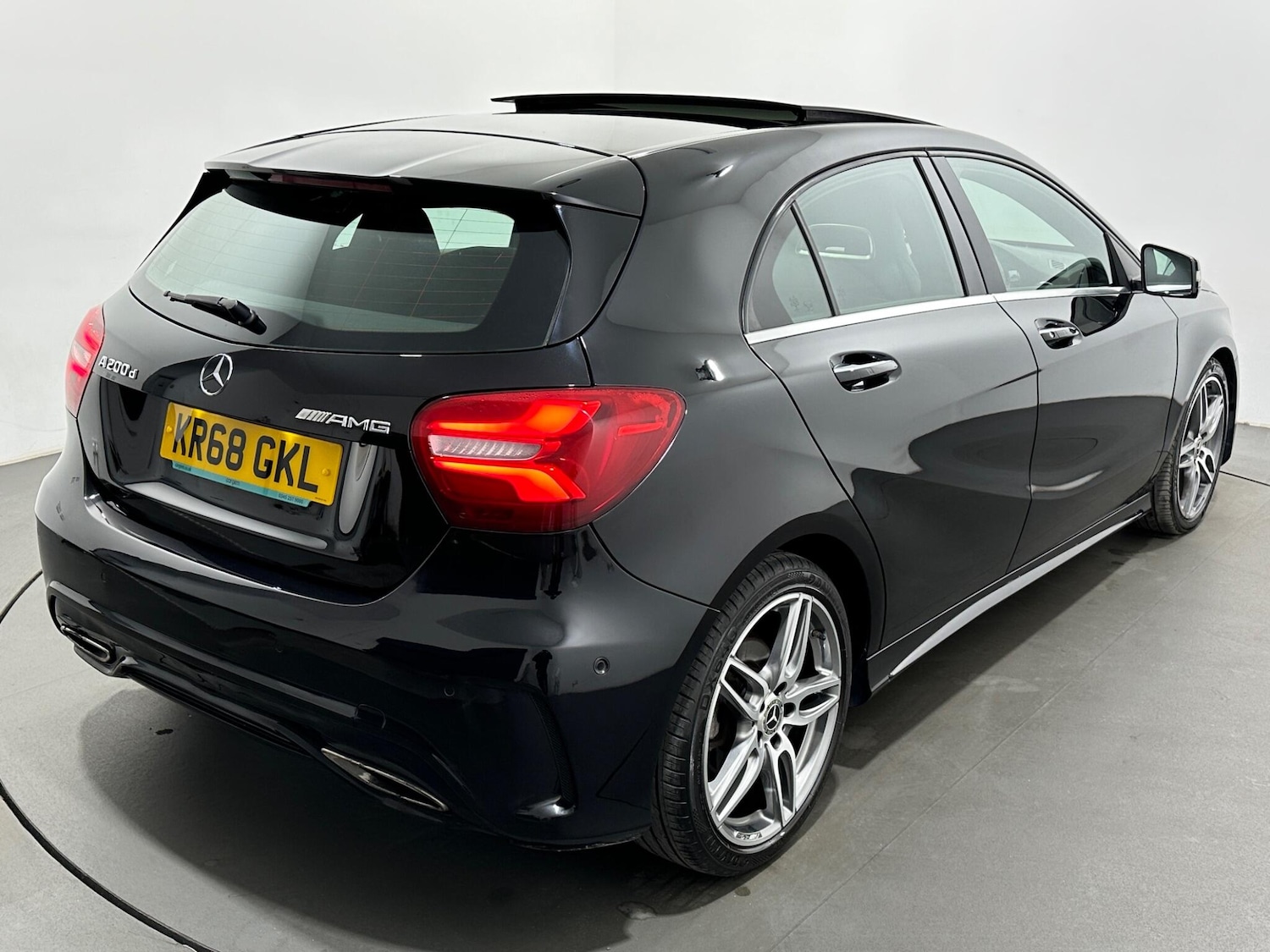 Used Mercedes-Benz A-Class for sale - 77925363: Photo 53