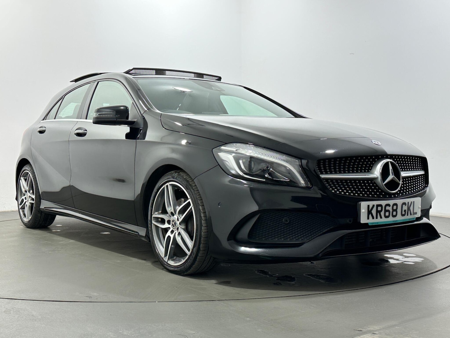 Used Mercedes-Benz A-Class for sale - 77925363: Photo 54