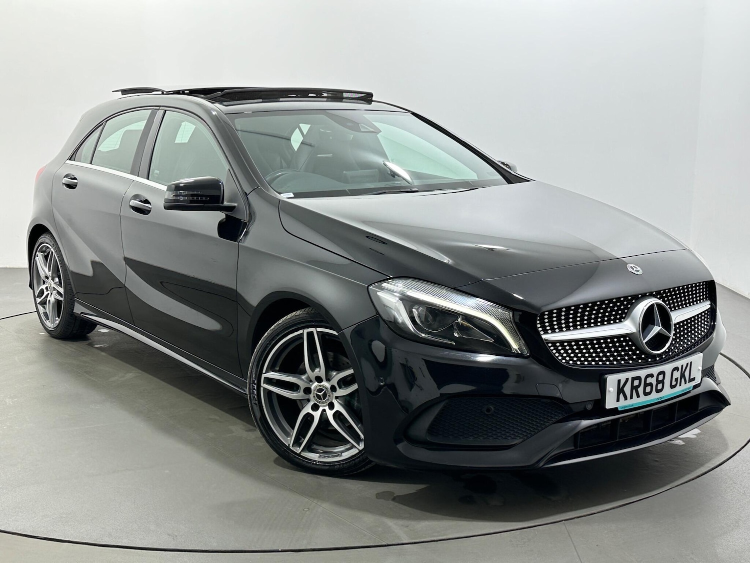Used Mercedes-Benz A-Class for sale - 77925363: Photo 57