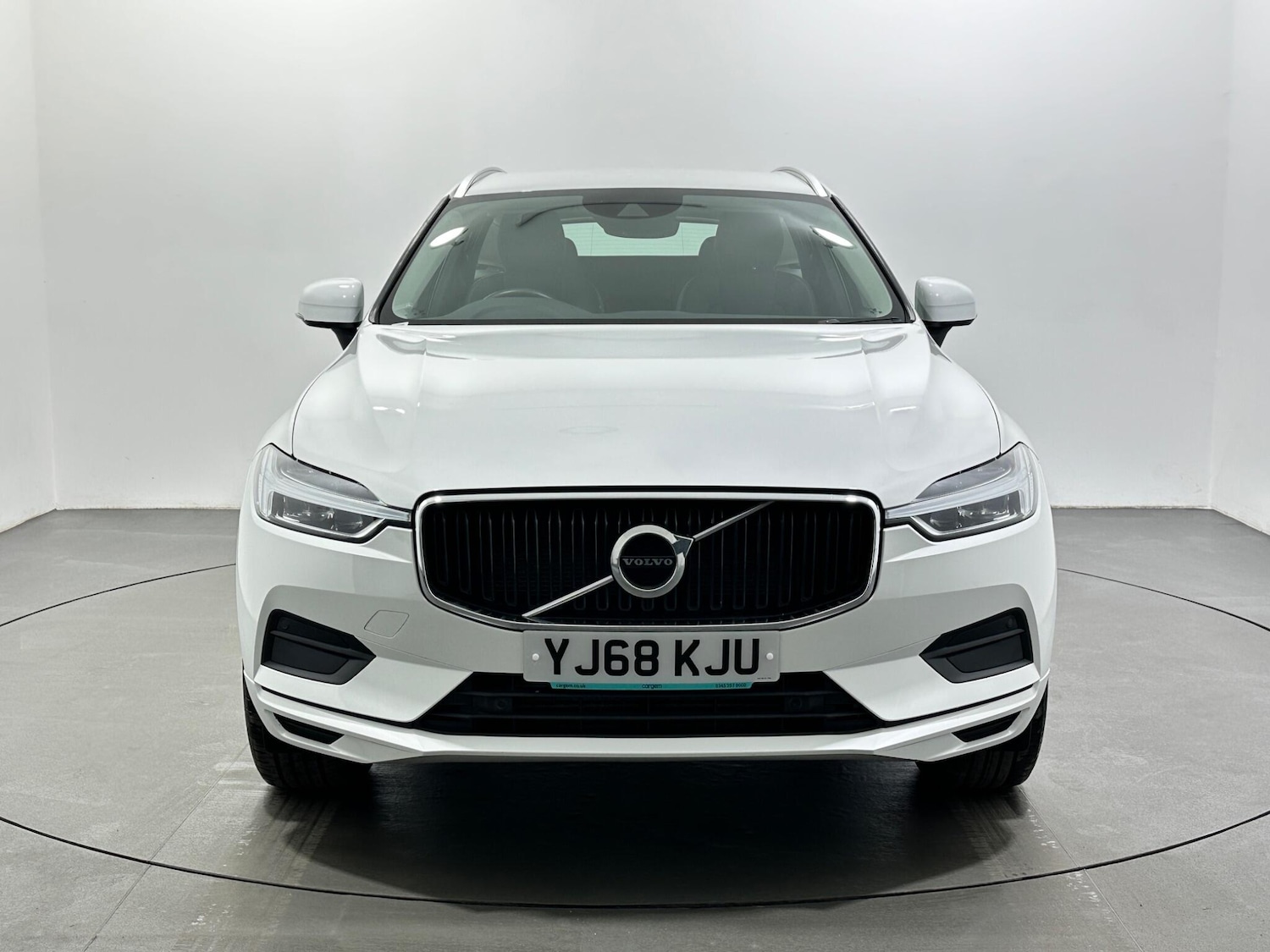 Used Volvo XC60 2018 for sale - 77794216: Photo 3
