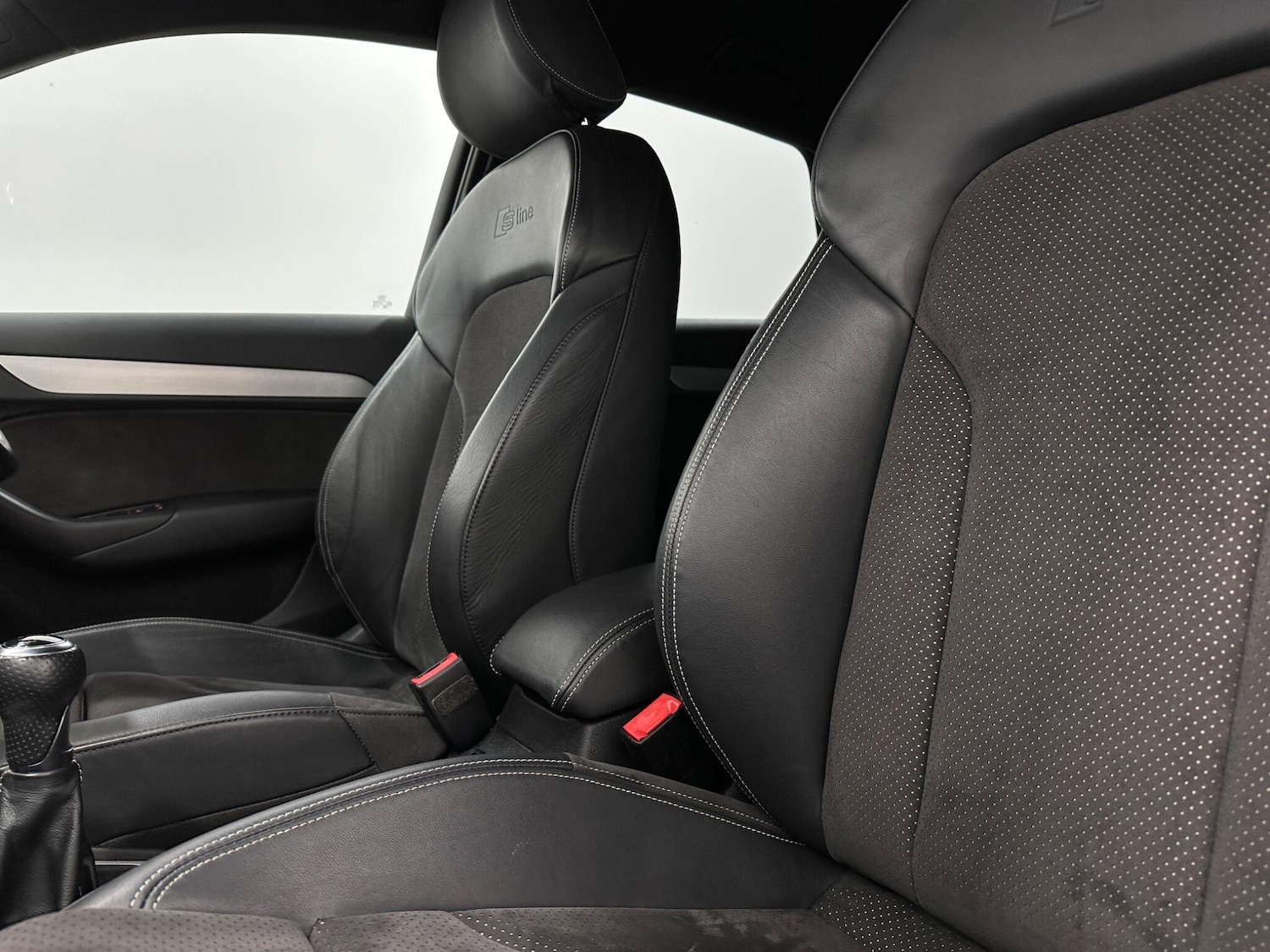 Used Audi Q3 2016 for sale - 76878638: Photo 34