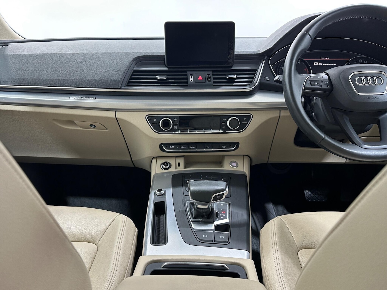 Used Audi Q5 2018 for sale - 76878567: Photo 19