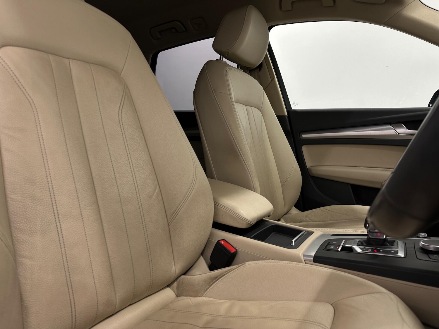 Used Audi Q5 2018 for sale - 76878567: Photo 32