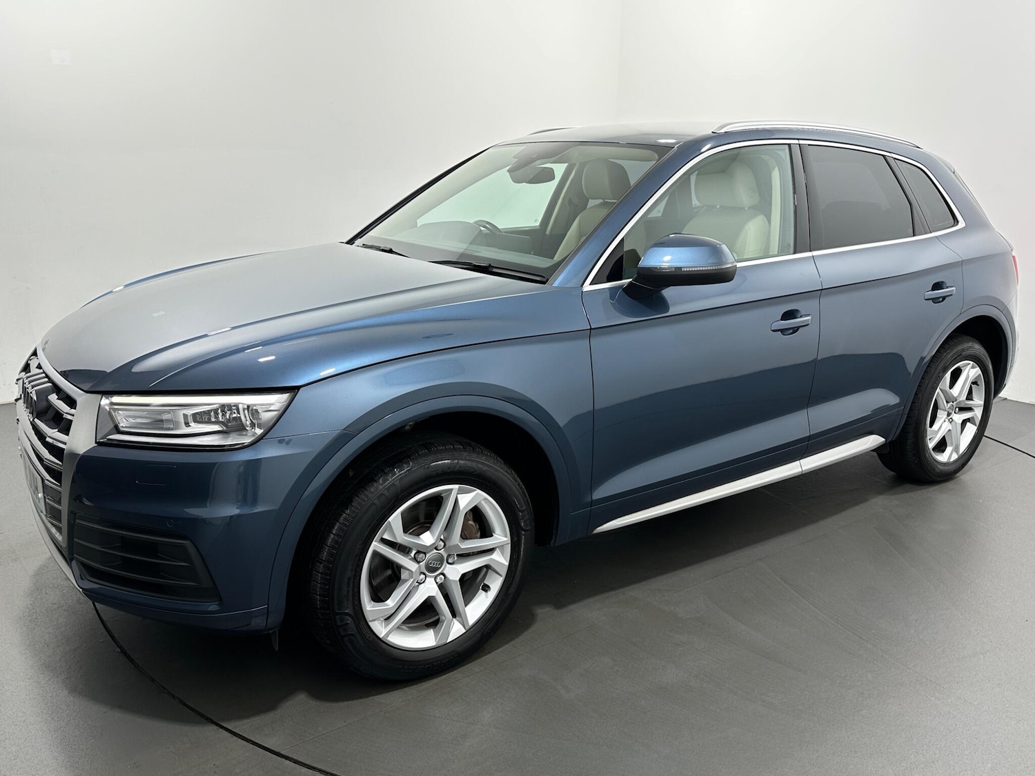 Used Audi Q5 2018 for sale - 76878567: Photo 57