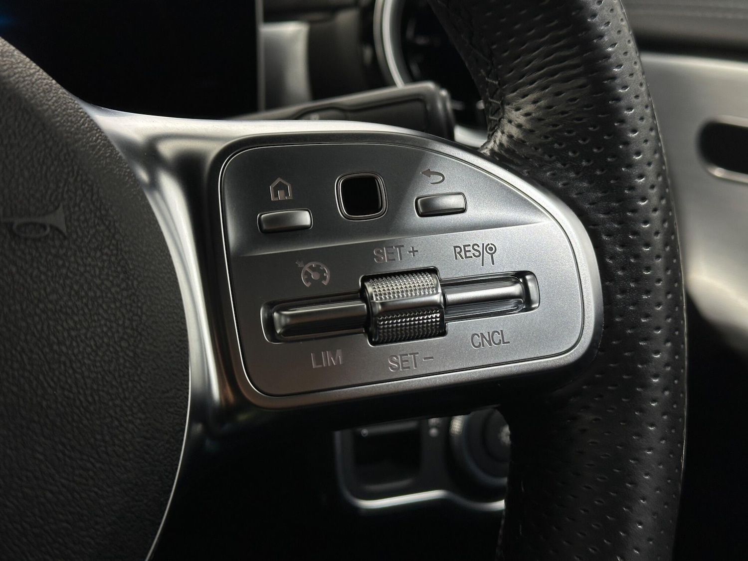 Used Mercedes-Benz CLA for sale - 77484542: Photo 15