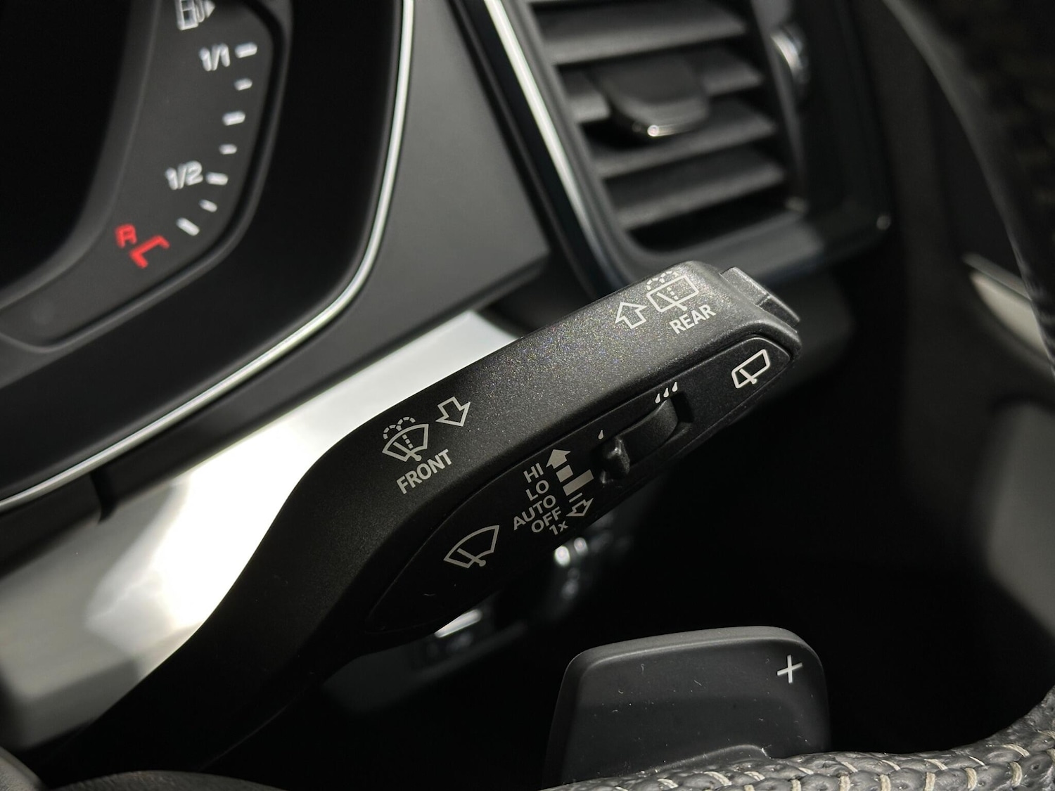 Used Audi Q5 2019 for sale - 76898865: Photo 16