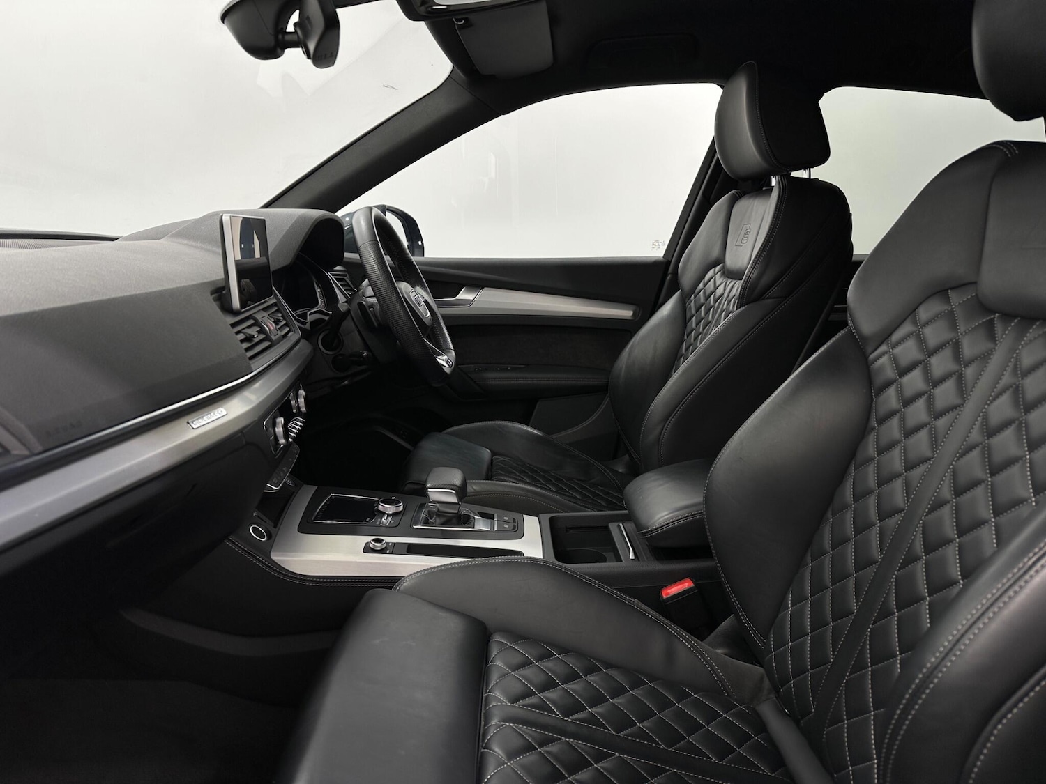 Used Audi Q5 2019 for sale - 76898865: Photo 34