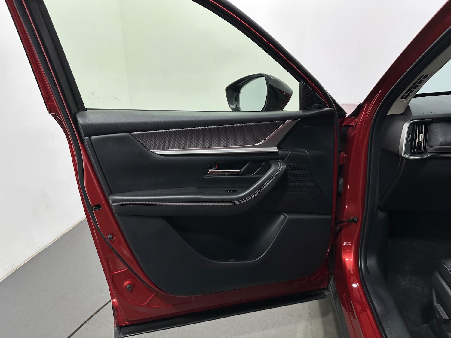 Used Mazda CX-60 2023 for sale - 77978143: Photo 38