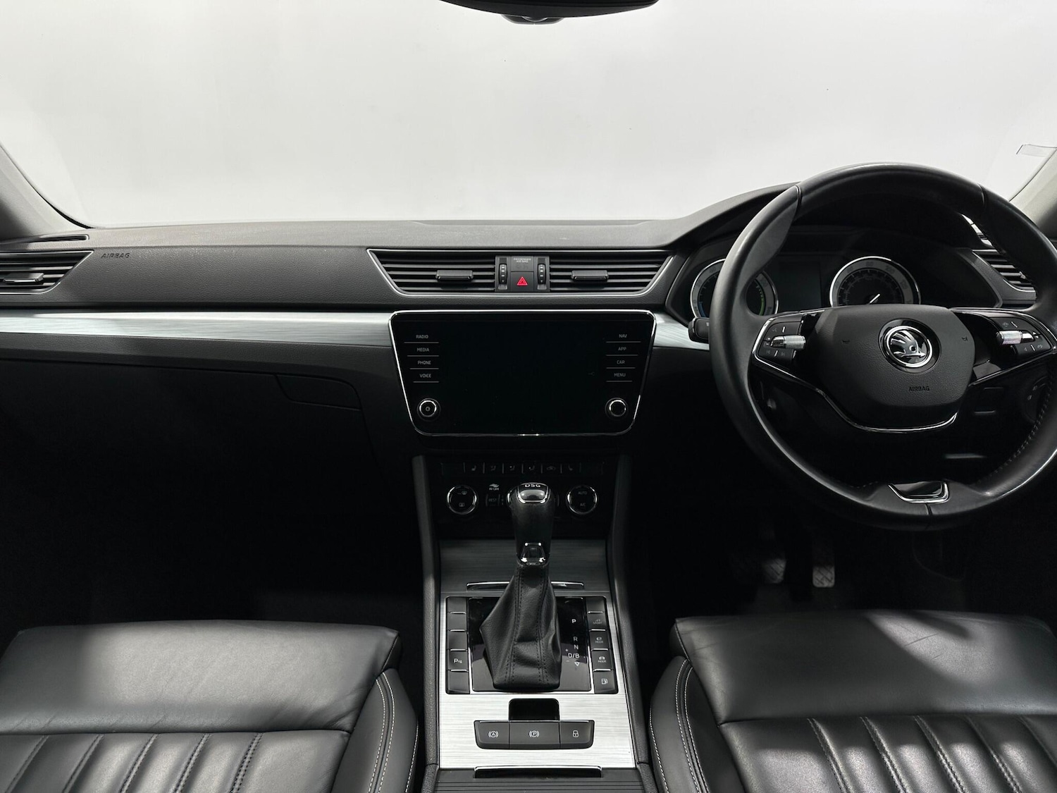 Used Skoda Superb 2021 for sale - 77237484: Photo 19