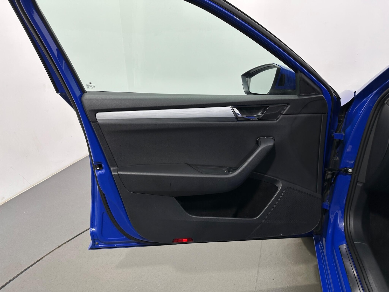 Used Skoda Superb 2021 for sale - 77237484: Photo 36