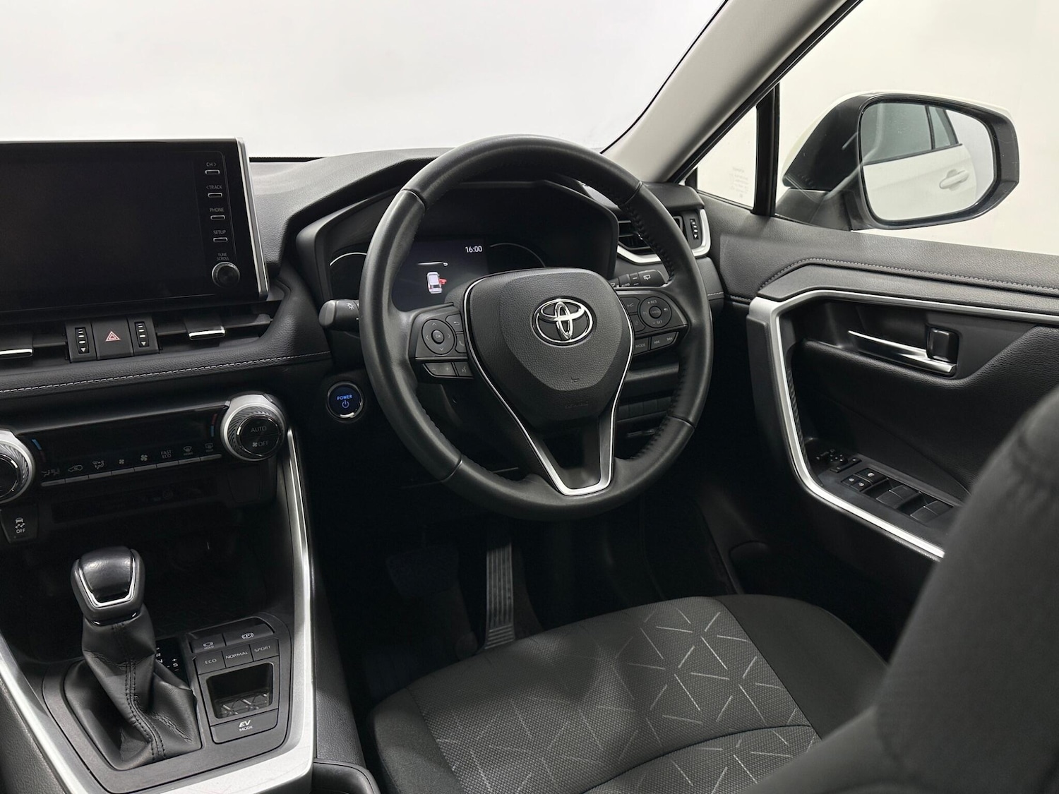 Used Toyota RAV4 2022 for sale - 76878595: Photo 11