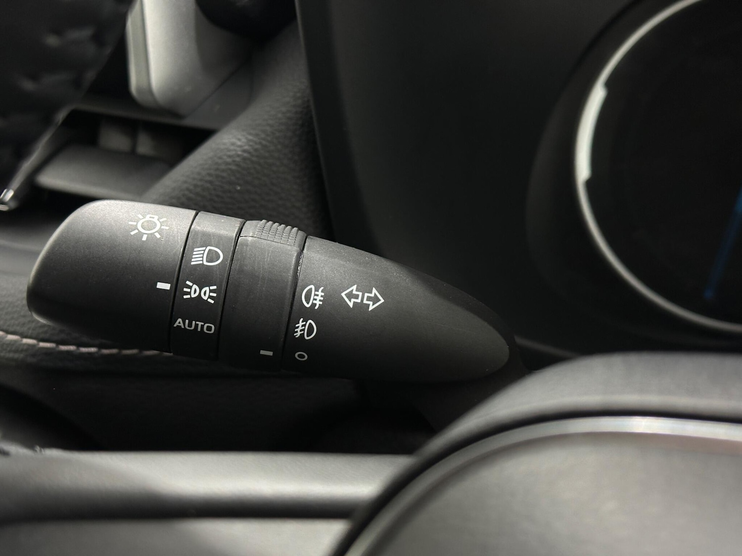 Used Toyota RAV4 2022 for sale - 76878595: Photo 12