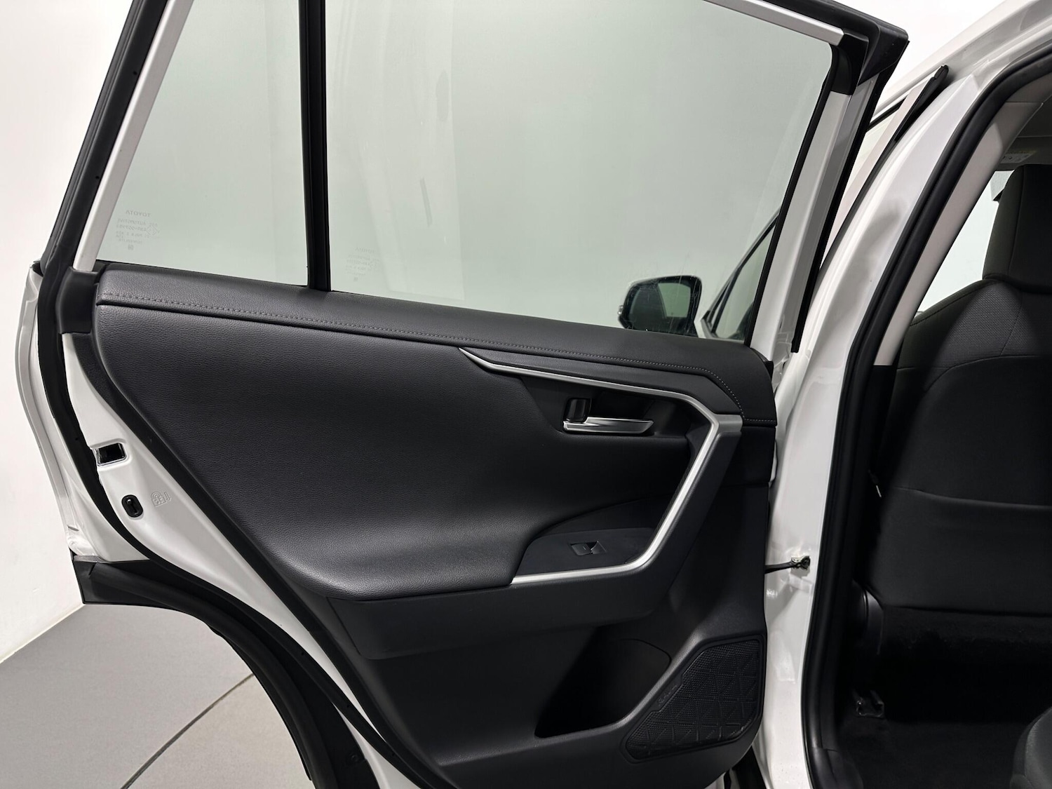 Used Toyota RAV4 2022 for sale - 76878595: Photo 37