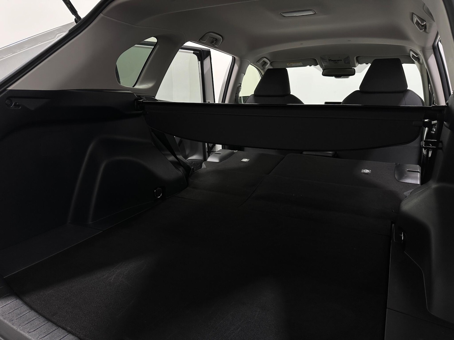 Used Toyota RAV4 2022 for sale - 76878595: Photo 42