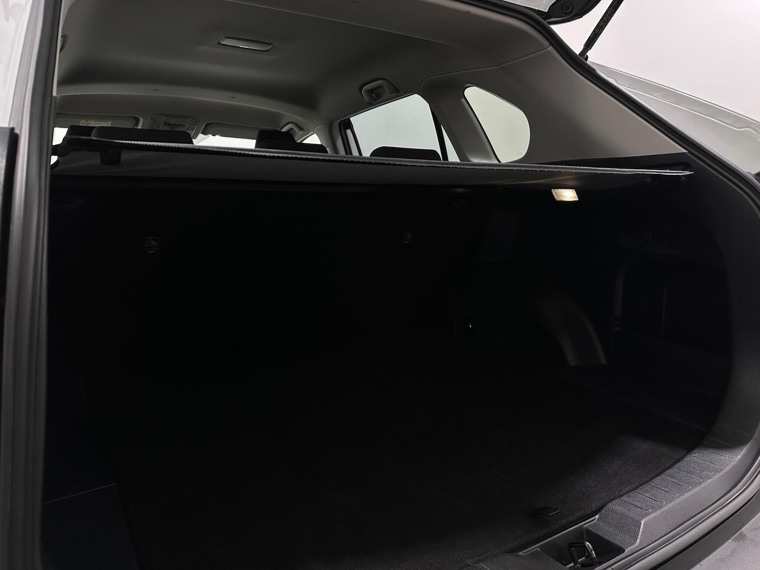 Used Toyota RAV4 2022 for sale - 76878595: Photo 44