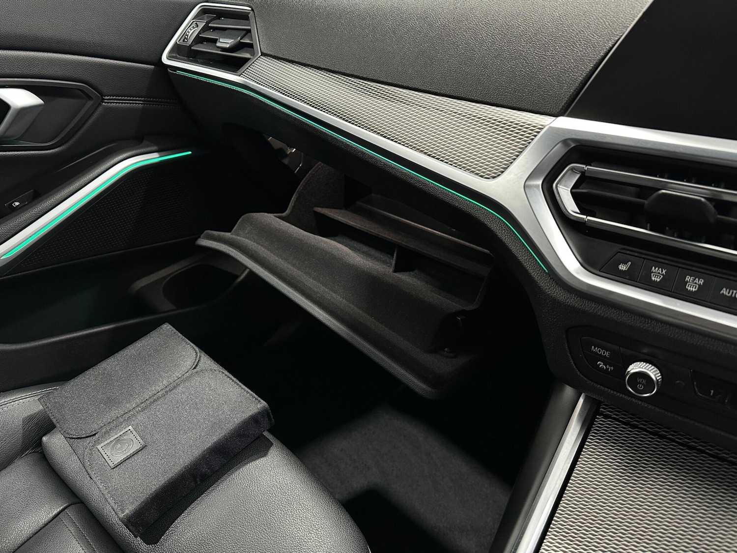 Used BMW 3 Series 2019 for sale - 77411160: Photo 28