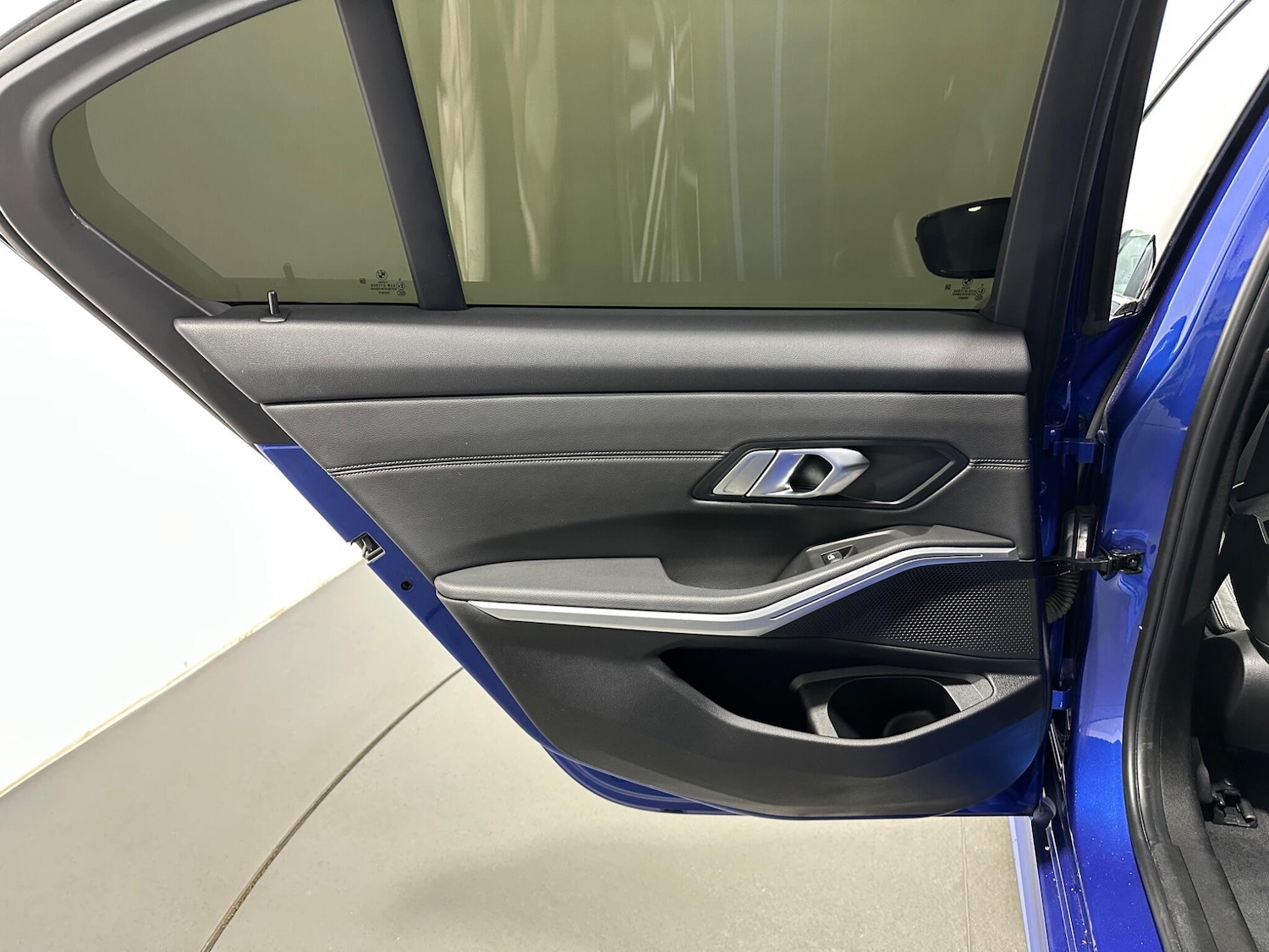 Used BMW 3 Series 2019 for sale - 77411160: Photo 40