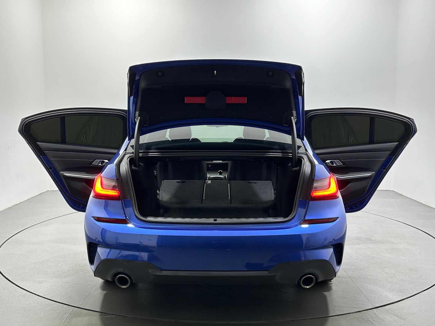 Used BMW 3 Series 2019 for sale - 77411160: Photo 44