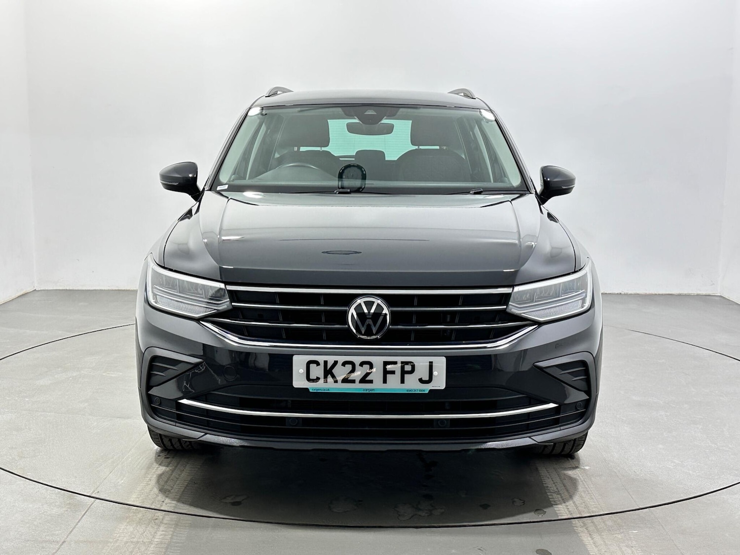 Used Volkswagen Tiguan for sale - 77892505: Photo 3