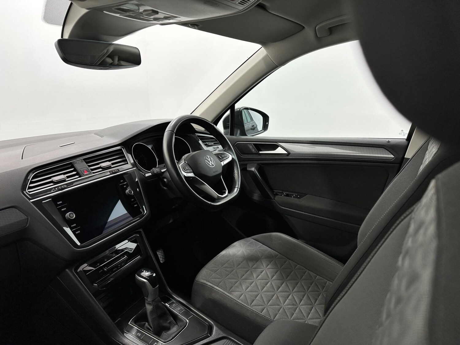 Used Volkswagen Tiguan for sale - 77892505: Photo 31