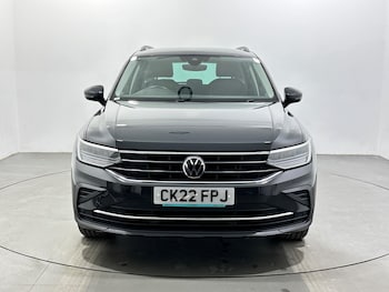 Used Volkswagen Tiguan 2022 for sale - 77892505: Photo