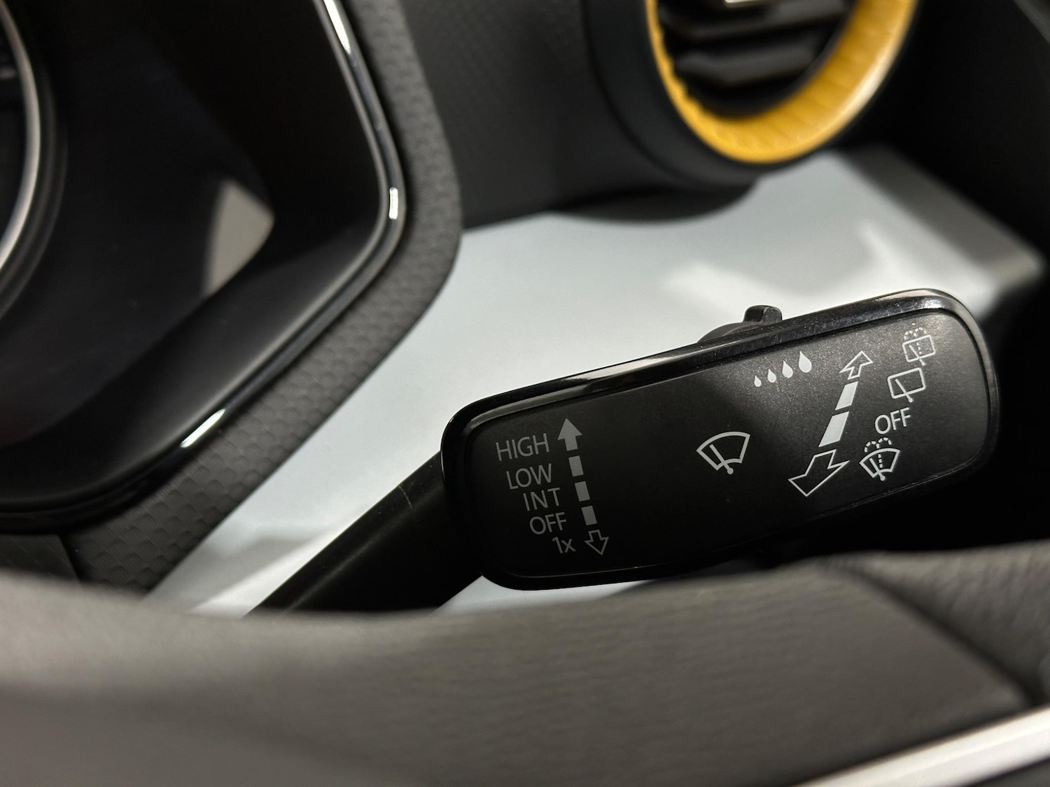 Used SEAT Arona 2023 for sale - 76878606: Photo 15