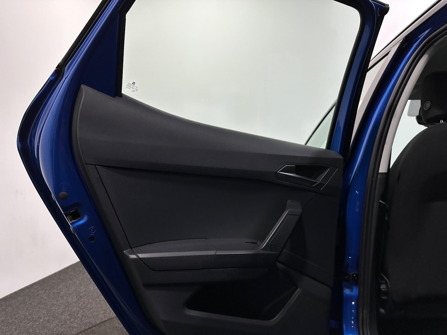 Used SEAT Arona 2023 for sale - 76878606: Photo 38