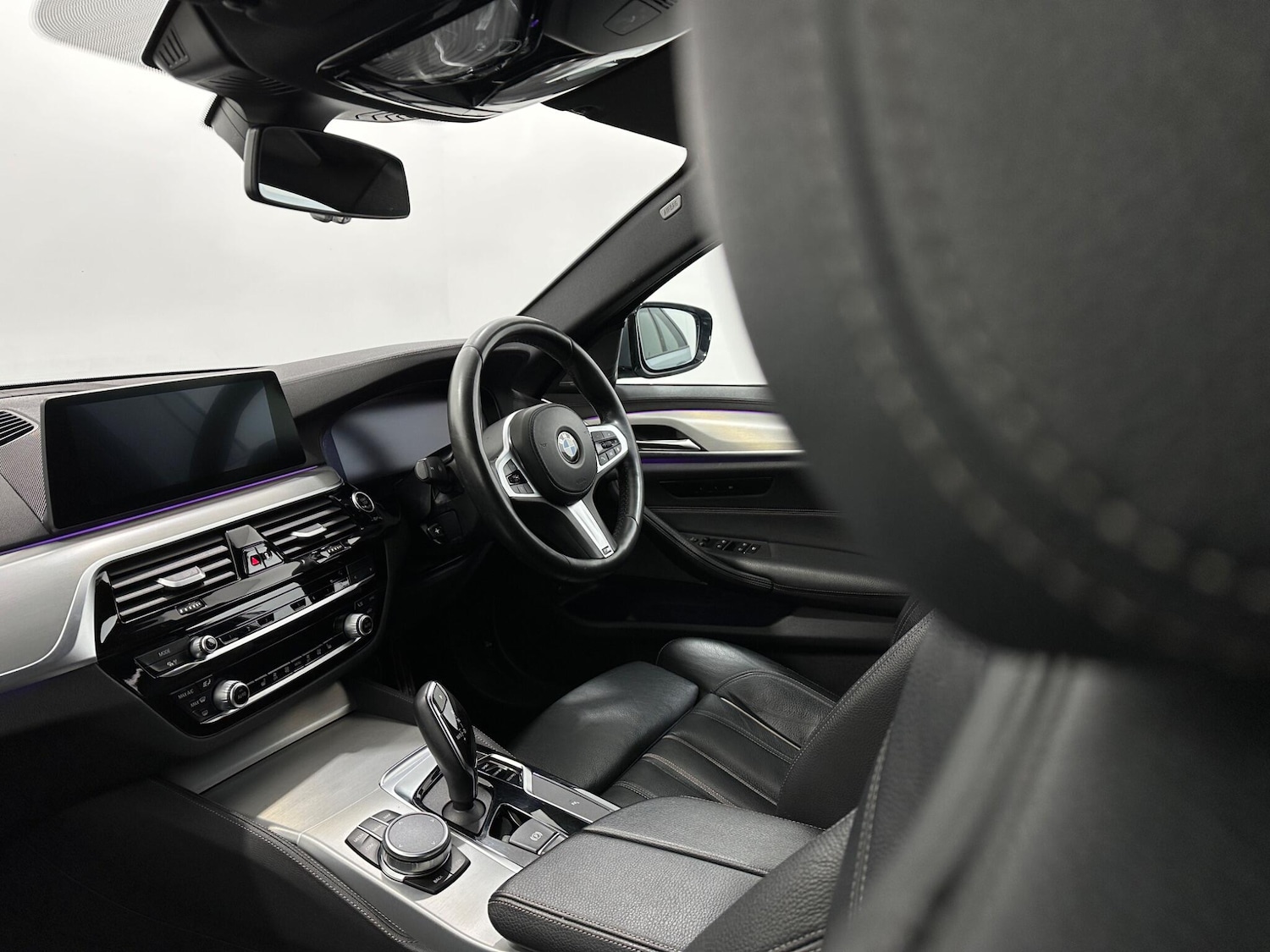 Used BMW 5 Series 2019 for sale - 78115327: Photo 32