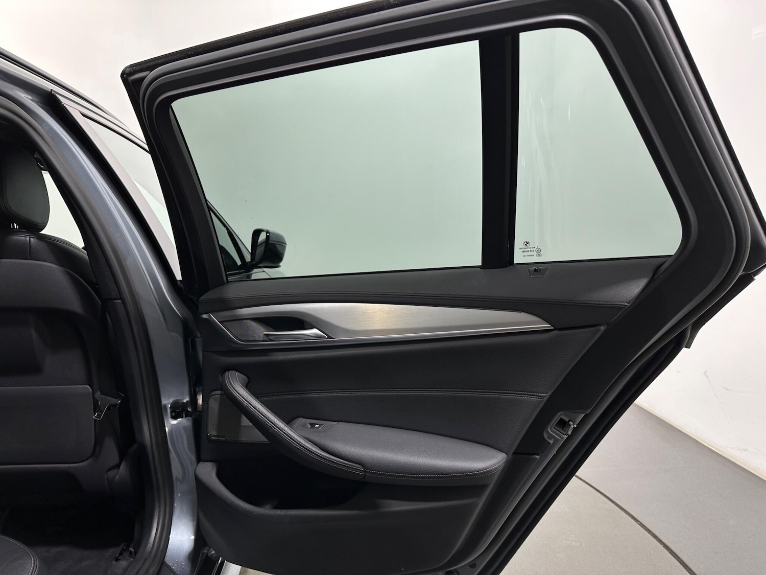 Used BMW 5 Series 2019 for sale - 78115327: Photo 44