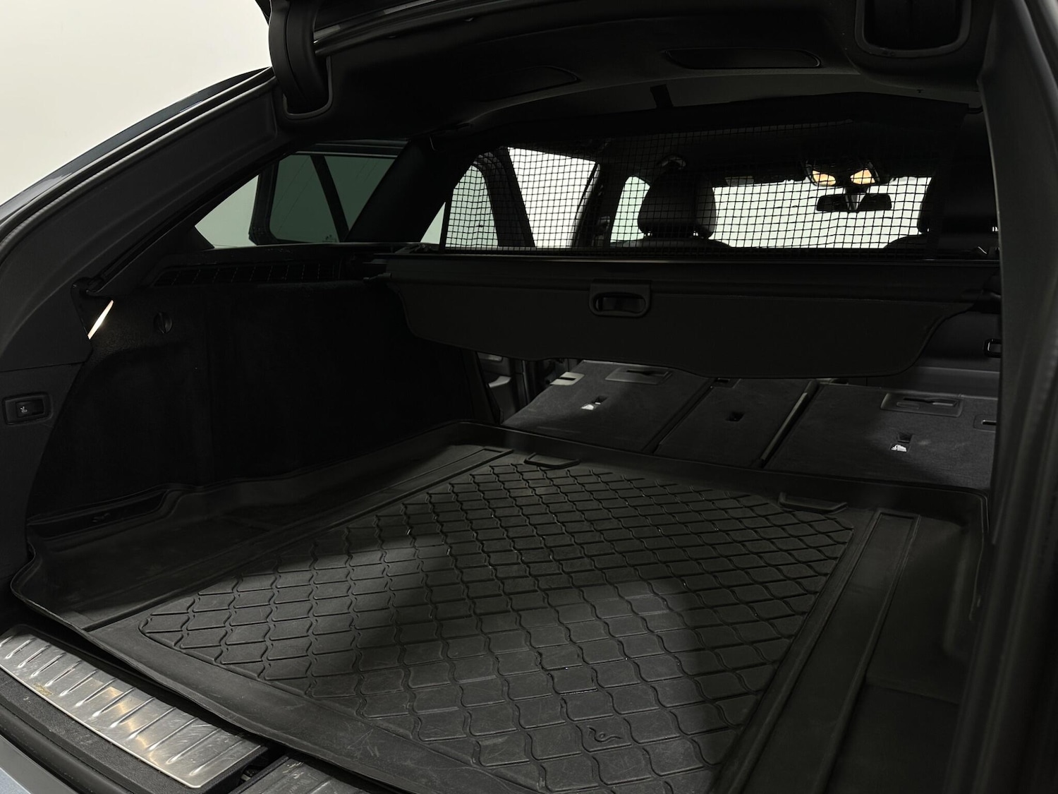 Used BMW 5 Series 2019 for sale - 78115327: Photo 46