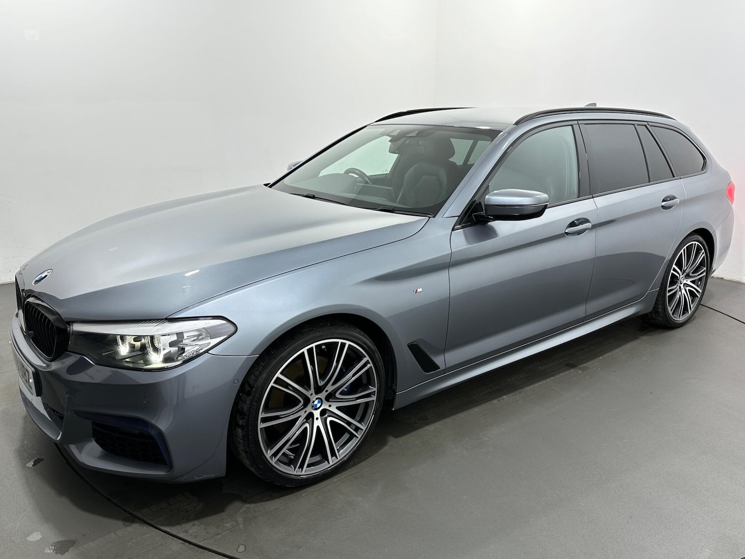 Used BMW 5 Series 2019 for sale - 78115327: Photo 55