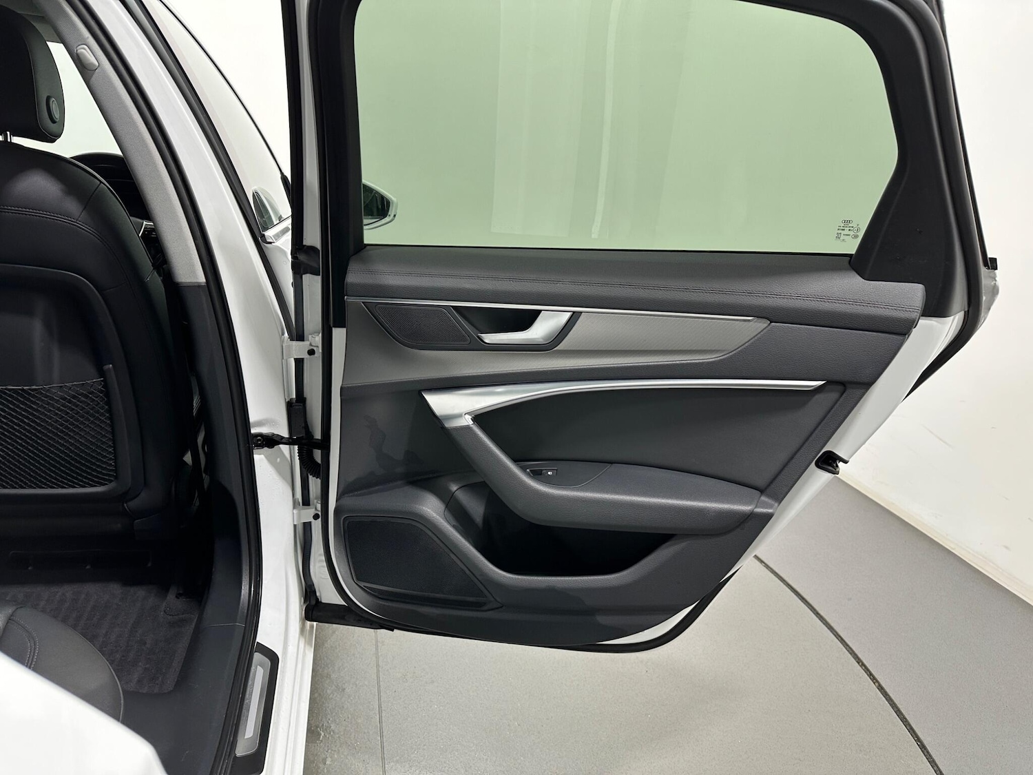 Used Audi A6 2019 for sale - 77132068: Photo 40