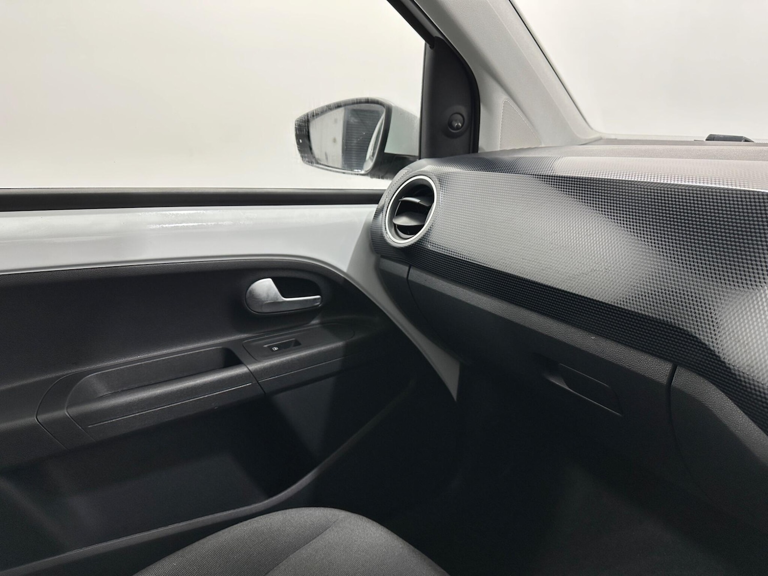 Used Volkswagen up! 2021 for sale - 77455593: Photo 23