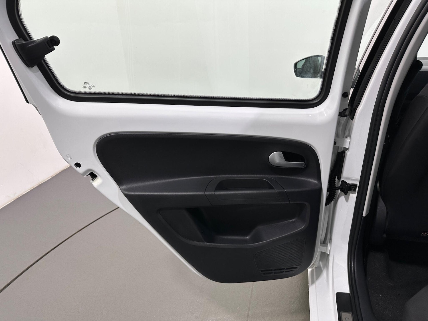 Used Volkswagen up! 2021 for sale - 77455593: Photo 36