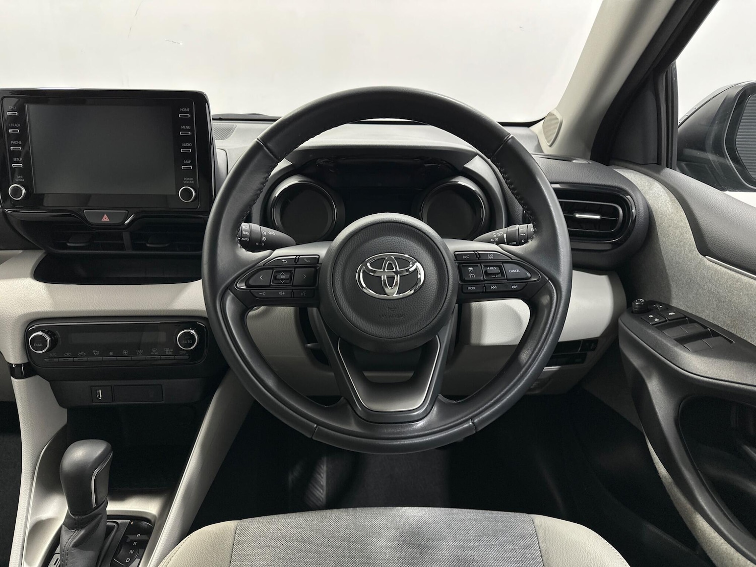 Used Toyota Yaris 2021 for sale - 77549537: Photo 13