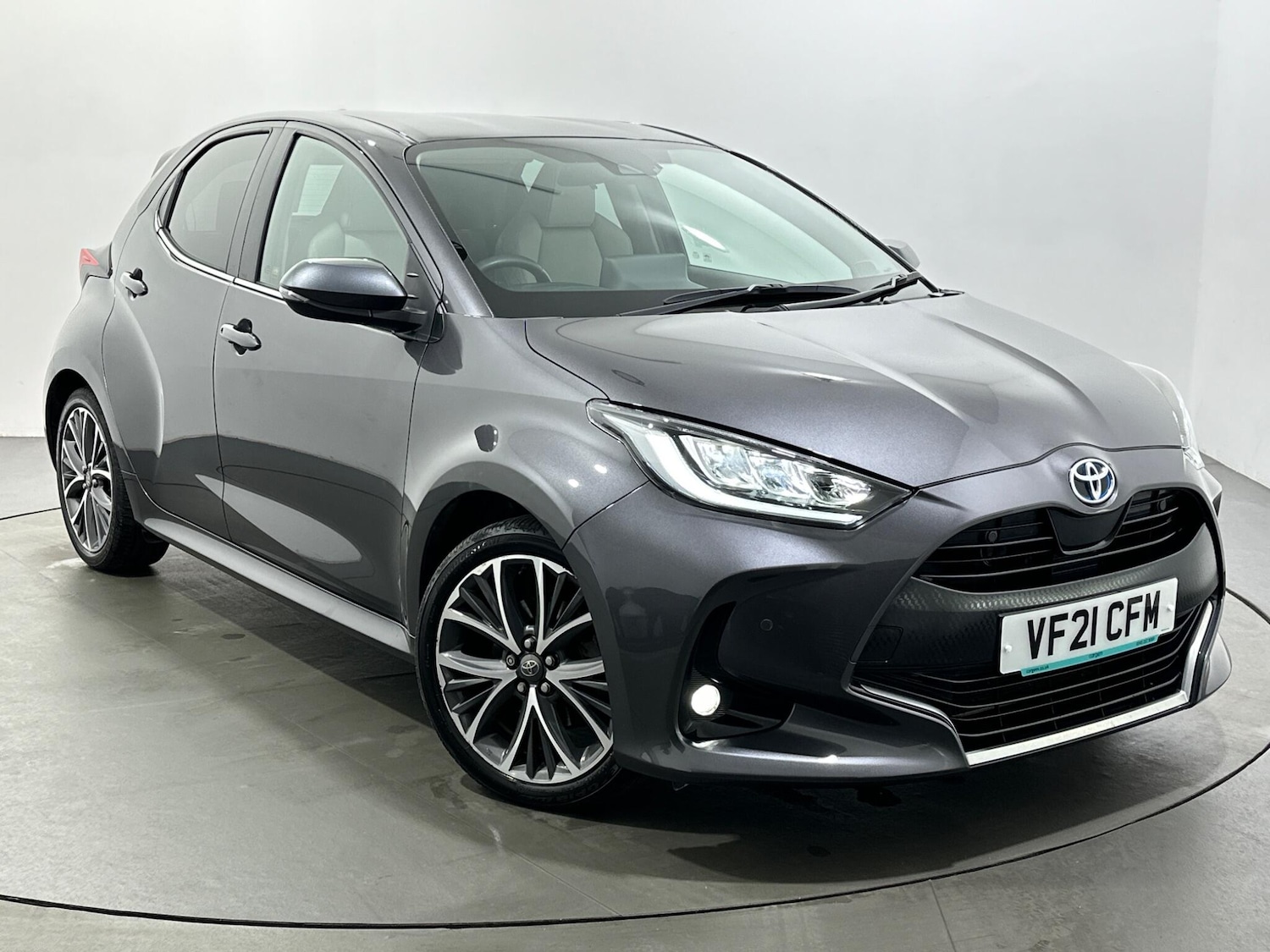 Used Toyota Yaris 2021 for sale - 77549537: Photo 51