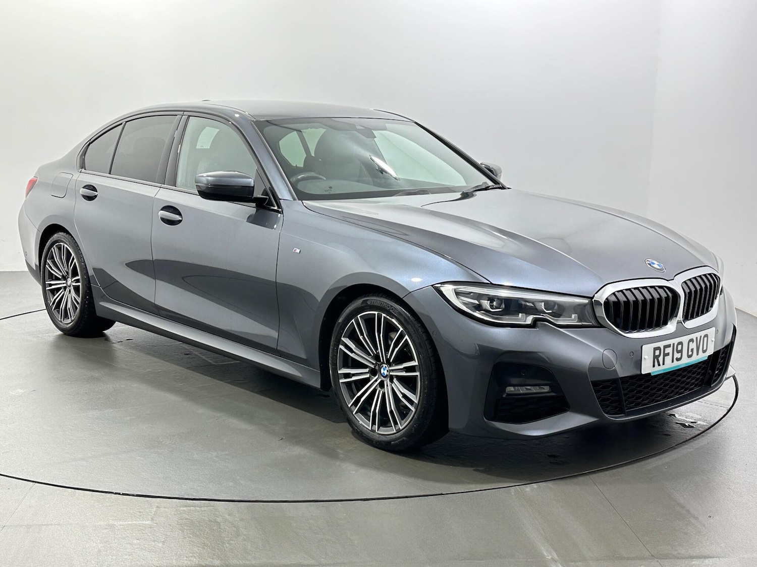 Used BMW 3 Series 2019 for sale - 76878665: Photo 1