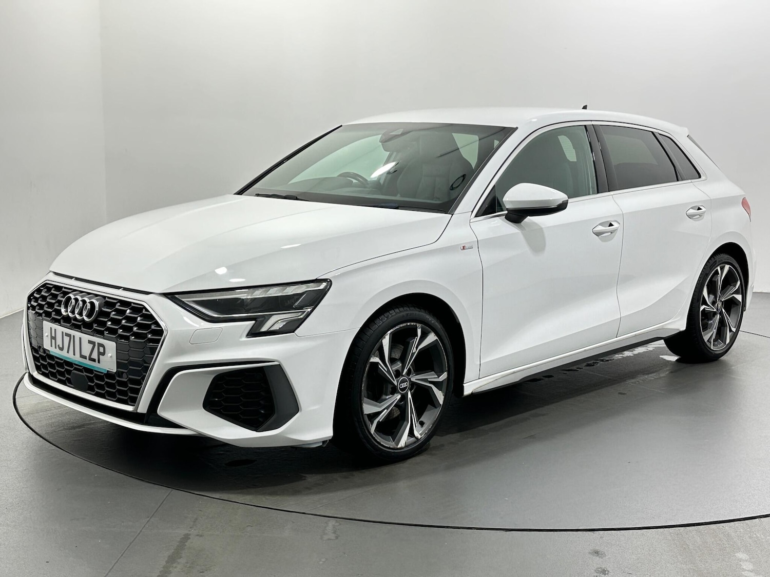 Used Audi A3 2021 for sale - 76878986: Photo 4