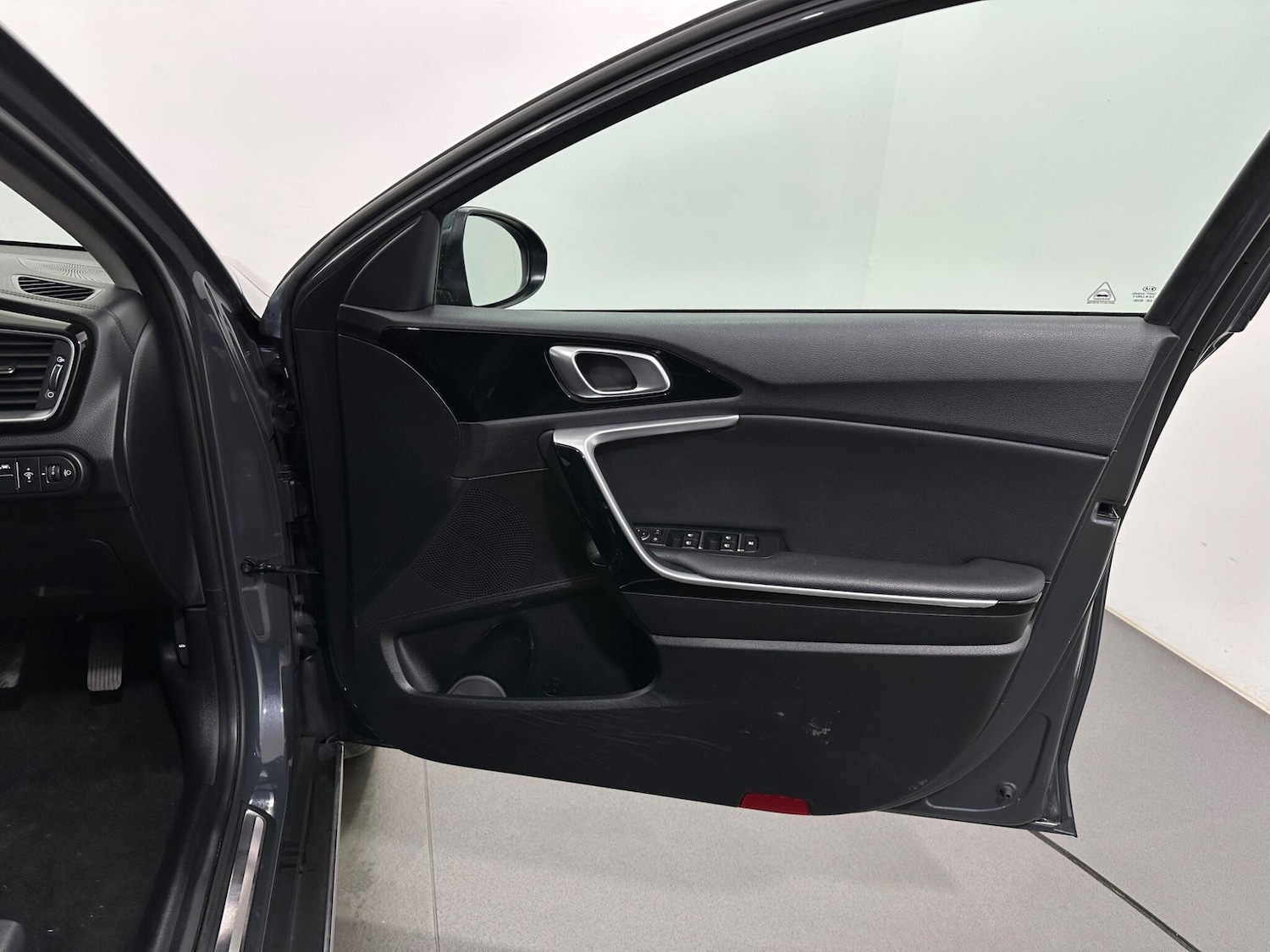 Used Kia XCeed 2020 for sale - 77017135: Photo 33