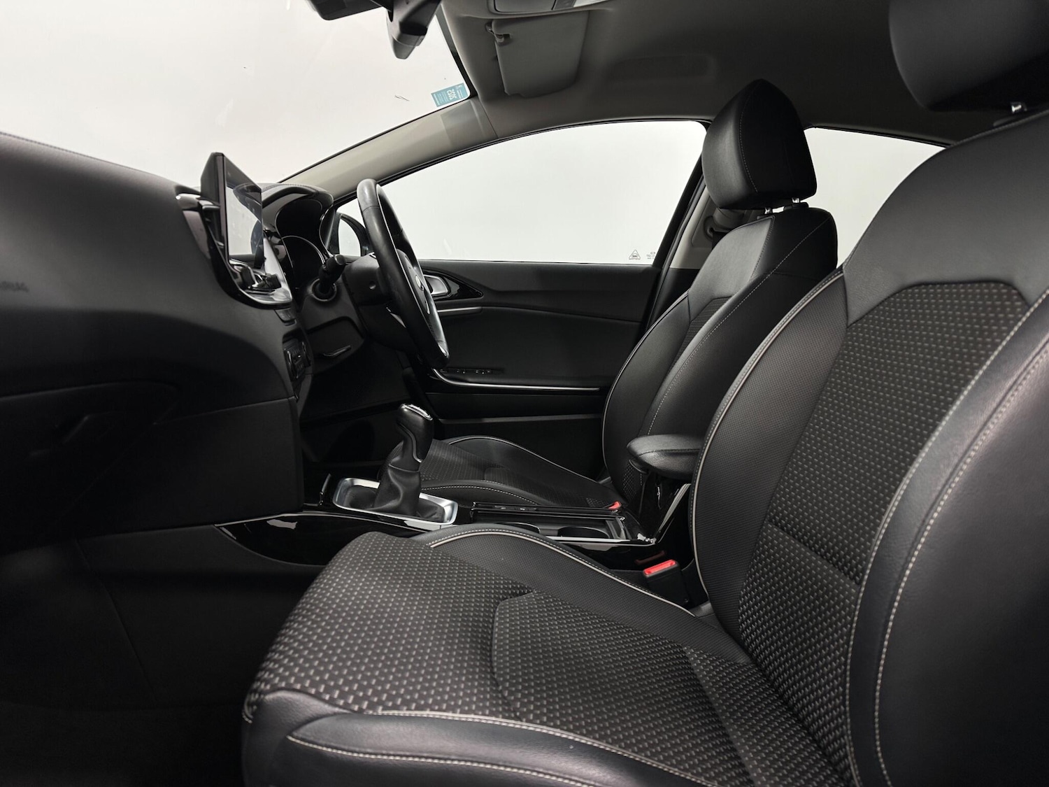 Used Kia XCeed 2020 for sale - 77017135: Photo 34