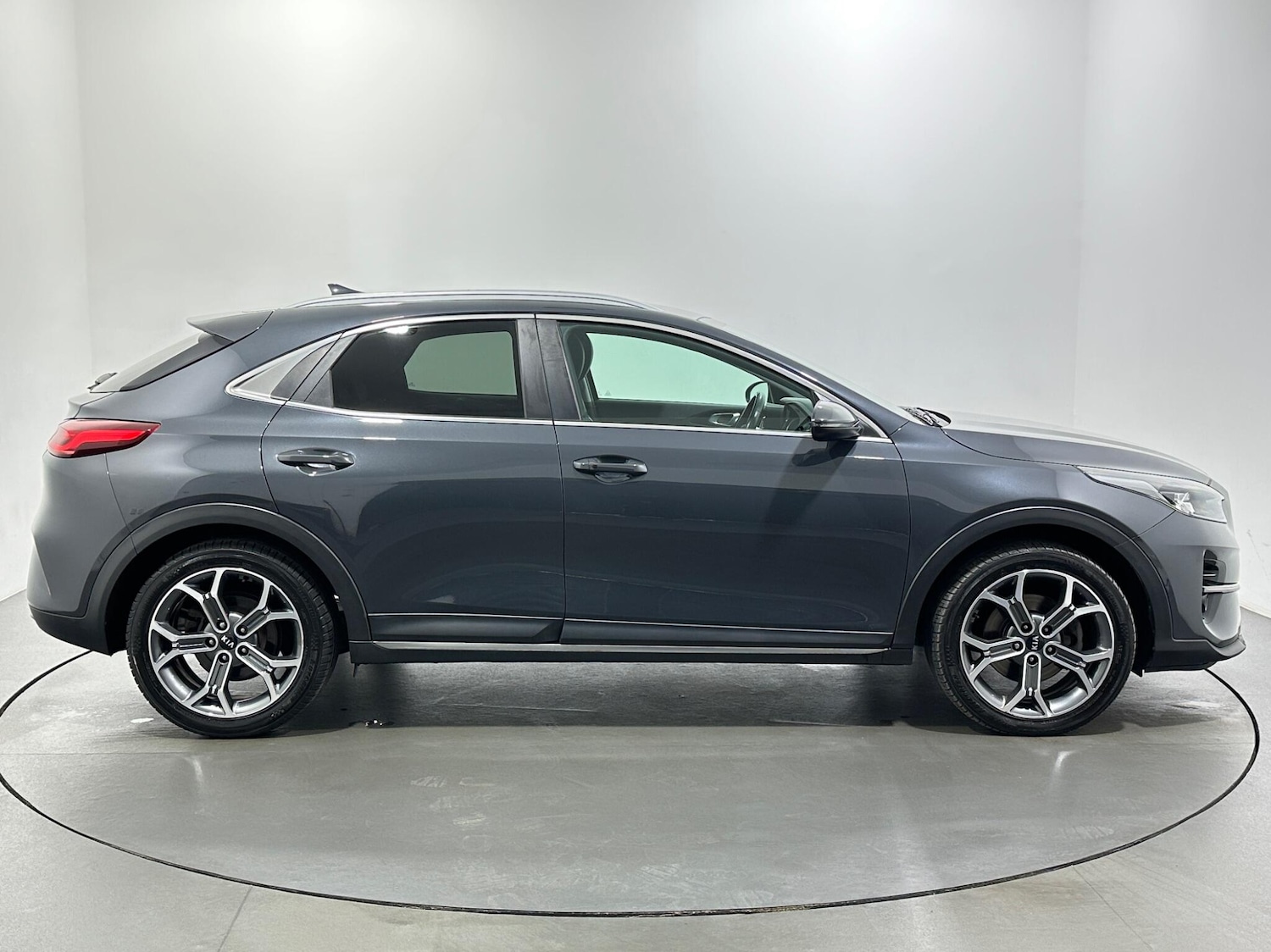 Used Kia XCeed 2020 for sale - 77017135: Photo 9