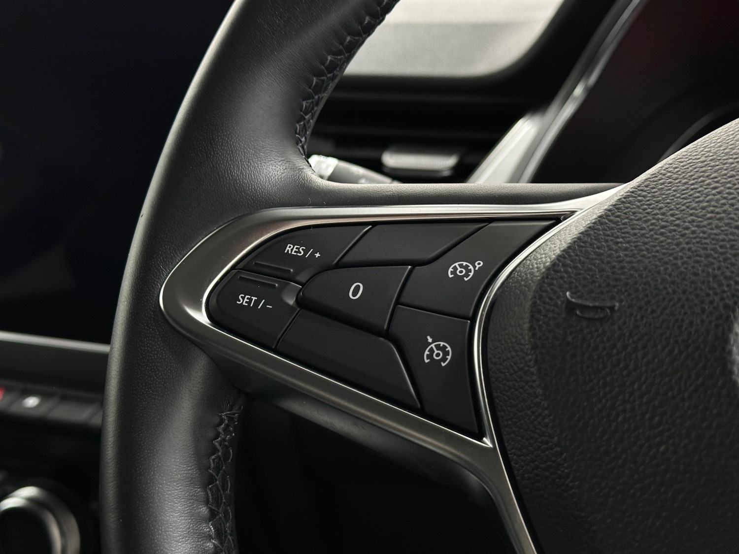 Used Renault Captur 2020 for sale - 76878889: Photo 14