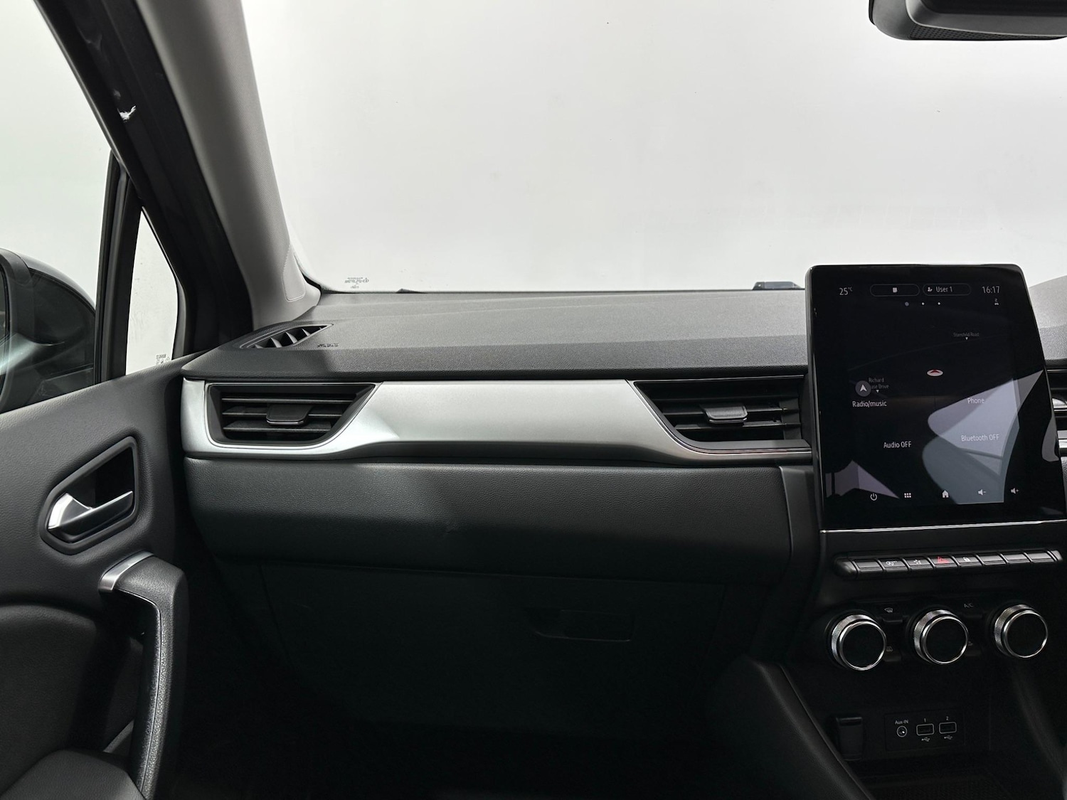 Used Renault Captur 2020 for sale - 76878889: Photo 27