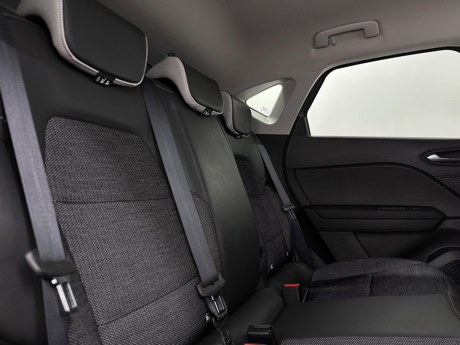 Used Renault Captur 2020 for sale - 76878889: Photo 40